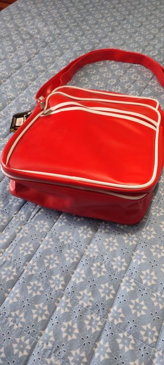 OCASION!! NUEVO SIN ESTRENAR Bolso bandolera rojo 