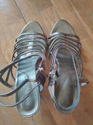 Sandalias tacón talla 41