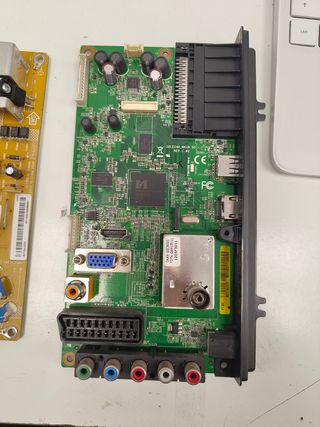 PLACA BASE - 32LE244_MAIN BD - SHARP