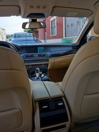 BMW 520d  2013