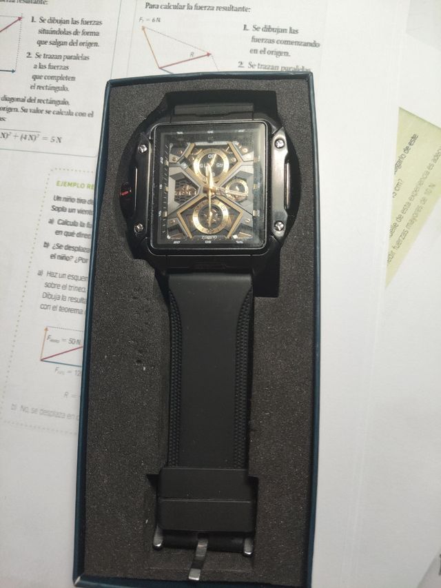 Reloj LIGE elegante