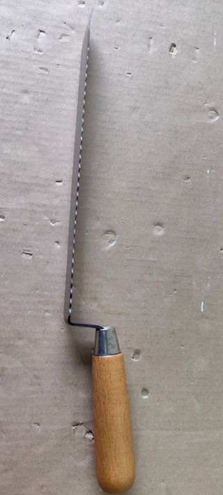 CUCHILLO DESOPERCULADOR