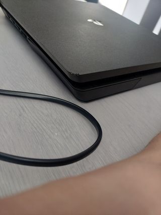 PlayStation 4 slim