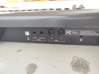 Teclado controlador Novation Impulse 49