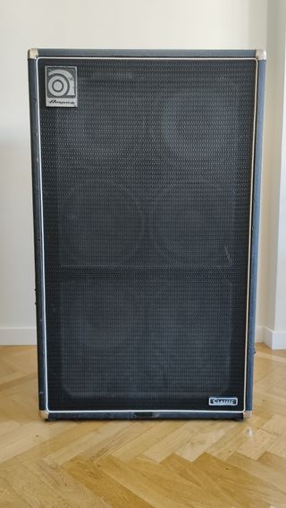 Amplificador Ampeg SVT-3 Pro USA + 610 HLF Classic
