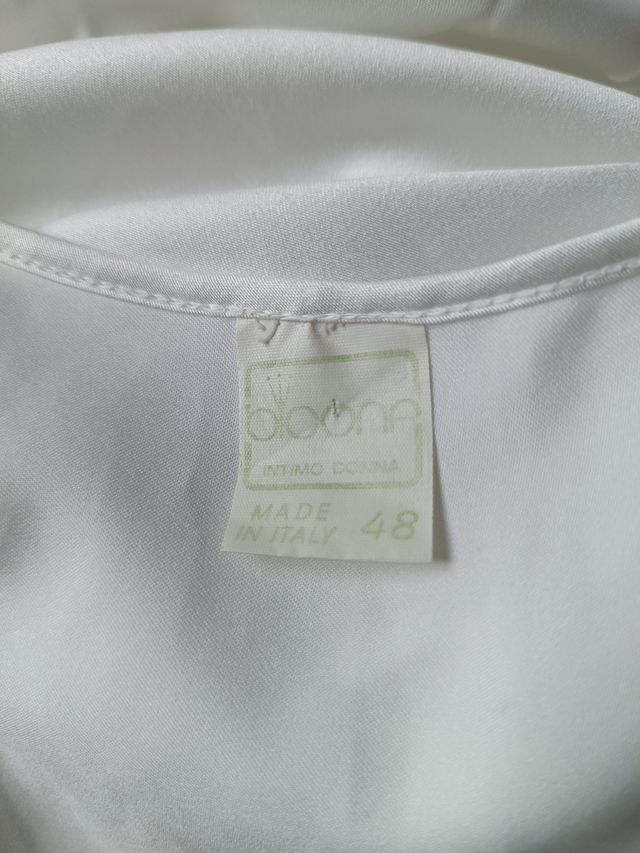 Completo notte  sposa mai usato bellissimo