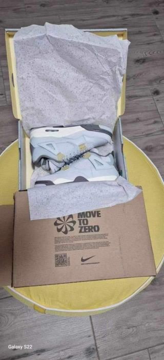 Air Jordan 4 Retro Grigie nuovo