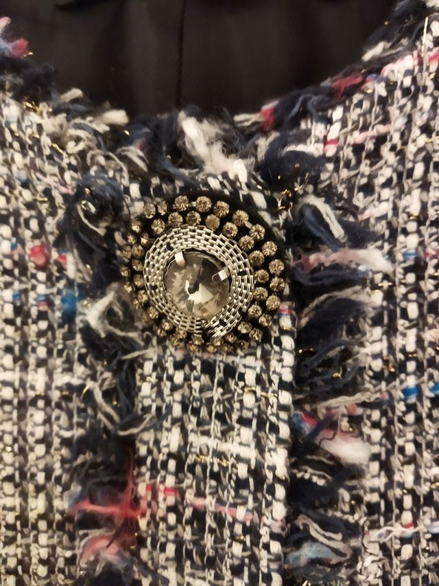 Preciosa chaqueta Zara.Sin uso.L