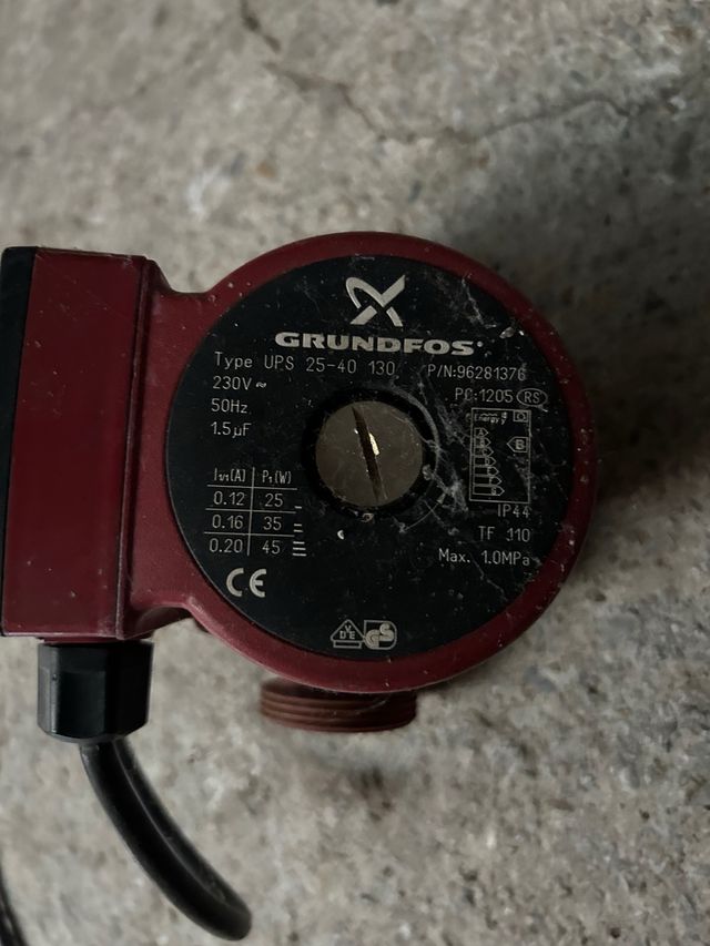 Bomba circuladora Grundfos 25 40 130
