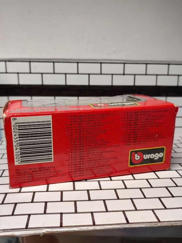 Bburago Lamborghini Countach 5000S 1:43