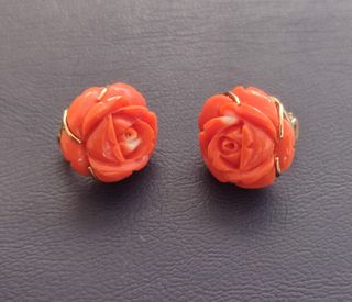 Pendientes oro 18Kt y coral