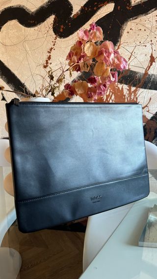 Funda Portátil Hugo Boss - Piel Negra
