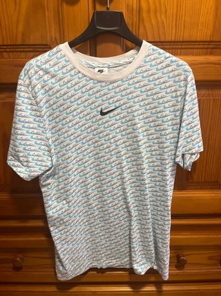 Camiseta Nike - Azul y Blanca