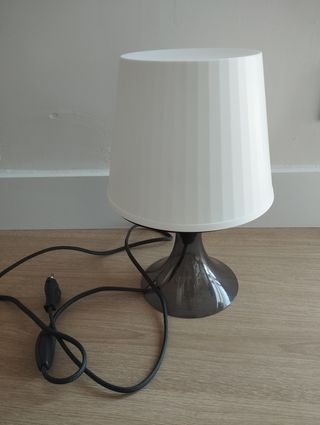 Lampara mesita noche ikea