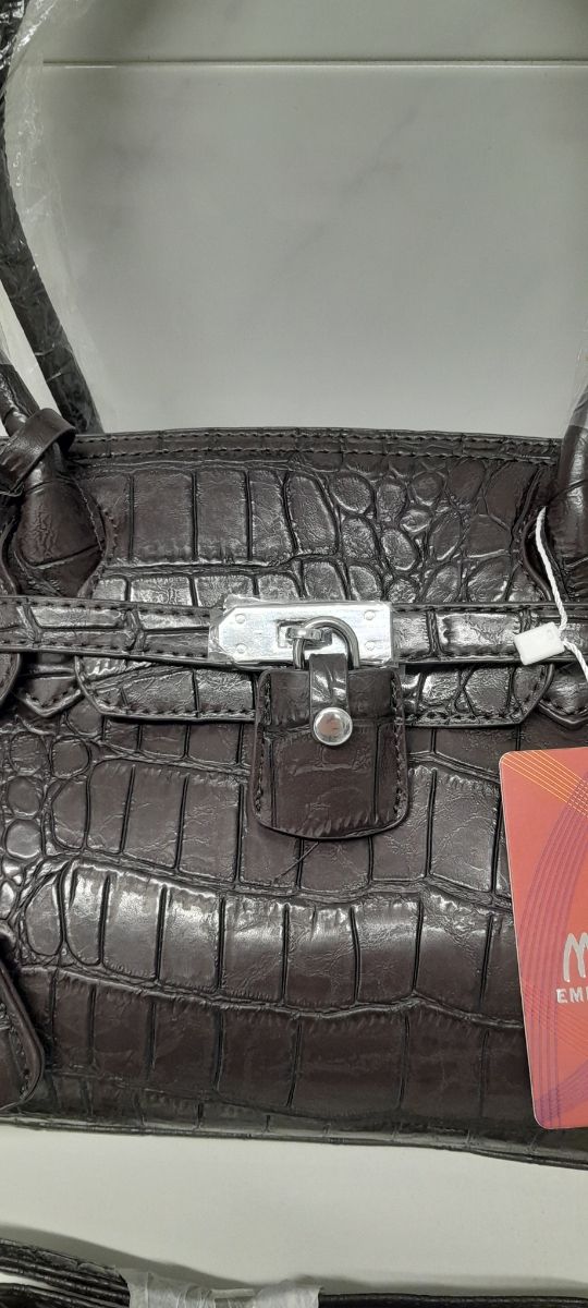 Bolso marrón efecto cocodrilo