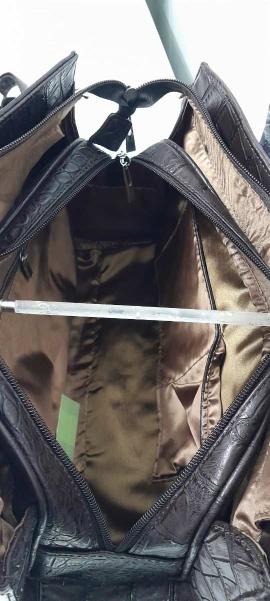 Bolso marrón efecto cocodrilo