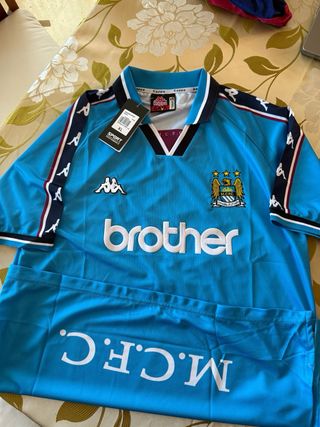 Camiseta Manchester City retro