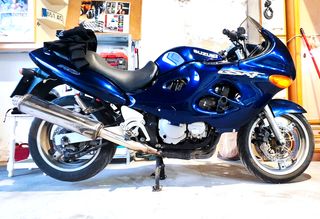 Suzuki GSX-F 750 (año 2000) - 34000km - ITV 2025