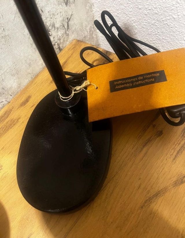 Lampara Flexo Zara Home metalica negra