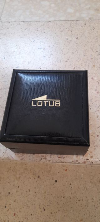 Caja lotus