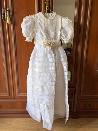 Traje Comunión niña blanco +tocado+guantes