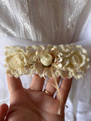 Traje Comunión niña blanco +tocado+guantes