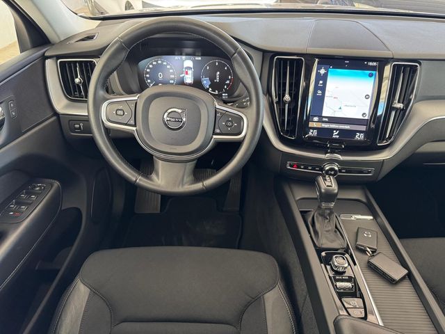 Volvo XC60 D4 190Cv 2019