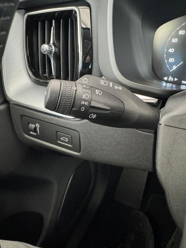 Volvo XC60 D4 190Cv 2019