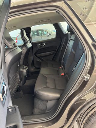 Volvo XC60 D4 190Cv 2019
