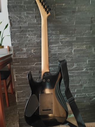 Guitarra eléctrica aria pro 2 + ampli
