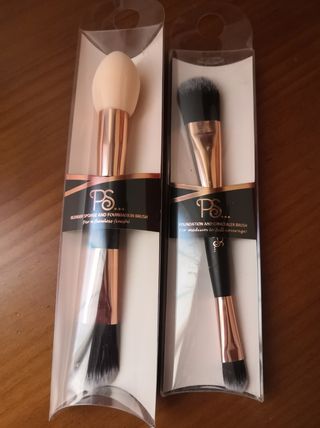 Brochas maquillaje 