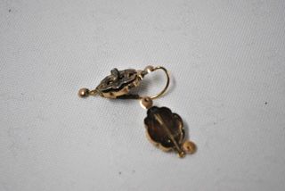 Antiguos pendientes de oro