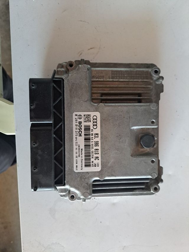 CENTRALITA MOTOR 03L906018AC CENTRALITA