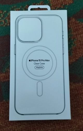 Funda Oficial Magnética iPhone 15 Pro Max