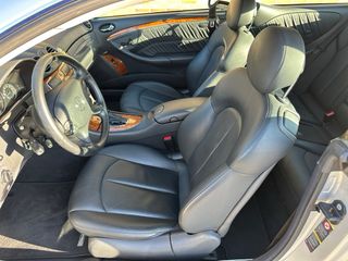 Mercedes-Benz  CLK 320 IMPECABLE!!