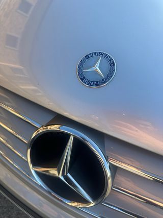 Mercedes-Benz  CLK 320 IMPECABLE!!