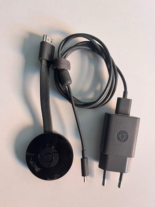 TV LG 32” LCD com Crhomecast