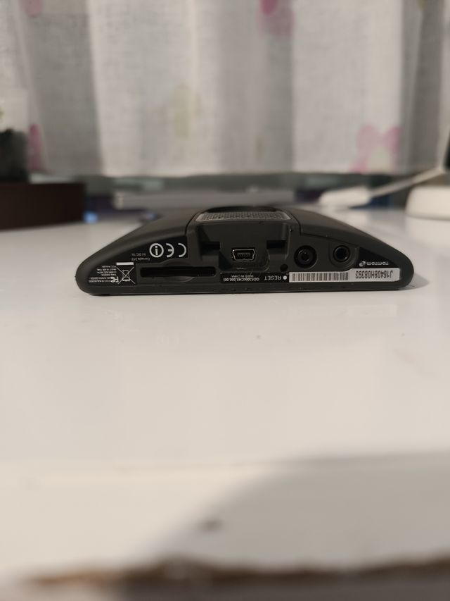 GPS TomTom GO 530 con accessori