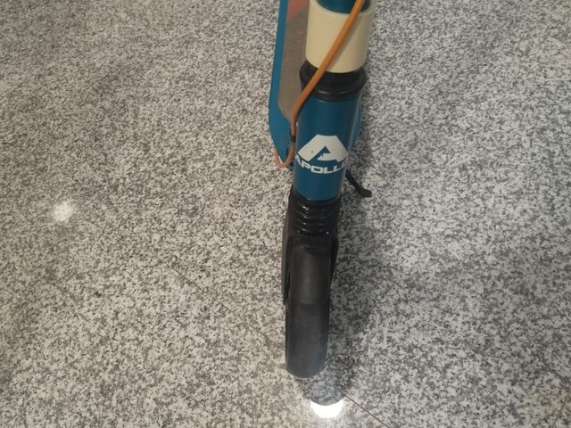 Patinete Apolo con freno de disco