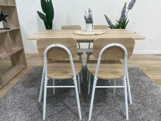 LIQUIDACIÓN: Comedor minimalista de madera y metal