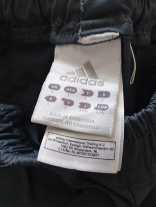 Pantalón Adidas gris - chándal. Talla L US