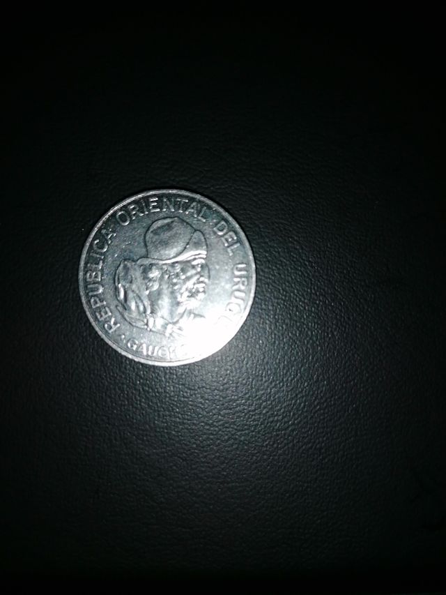 Moneda 100 Pesos Uruguay - Gaucho 1989