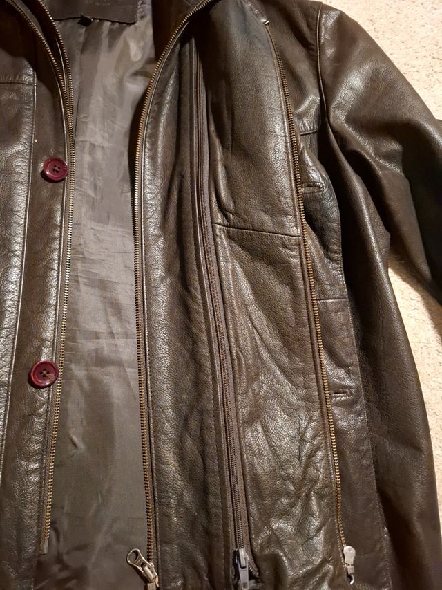 Cazadora de cuero marrón talla 48