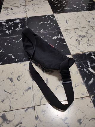 Riñonera Fila negra