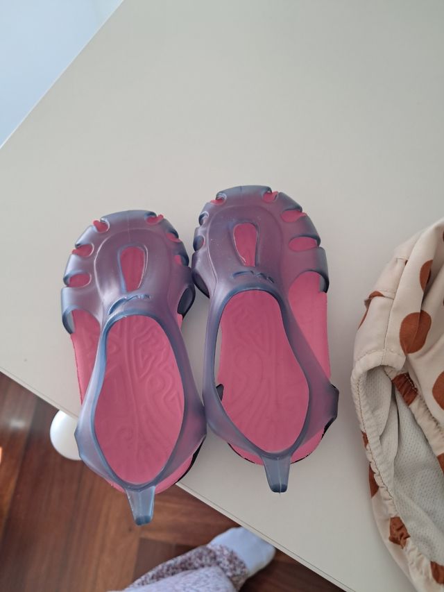 Bañadores bebé + chanclas