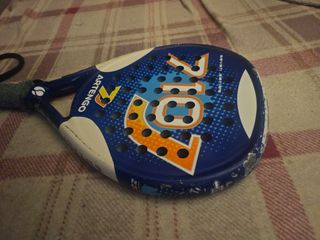 Pala pádel Artengo Z10 niño en Zaragoza en mano