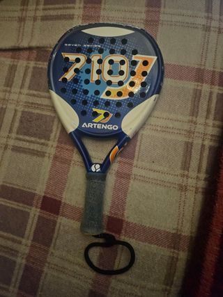 Pala pádel Artengo Z10 niño en Zaragoza en mano