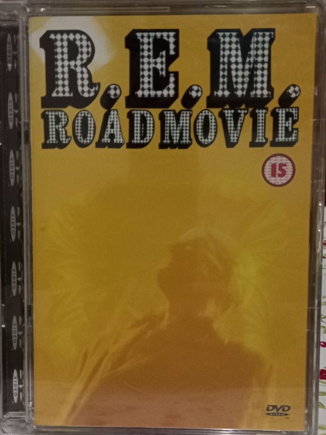 REM - ROAD MOVIE