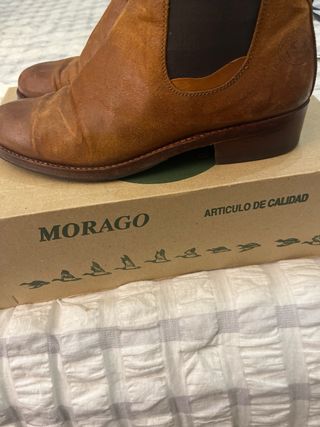 botas camperas marron. 