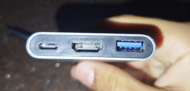 Adaptador USB-C a HDMI/USB 3.0